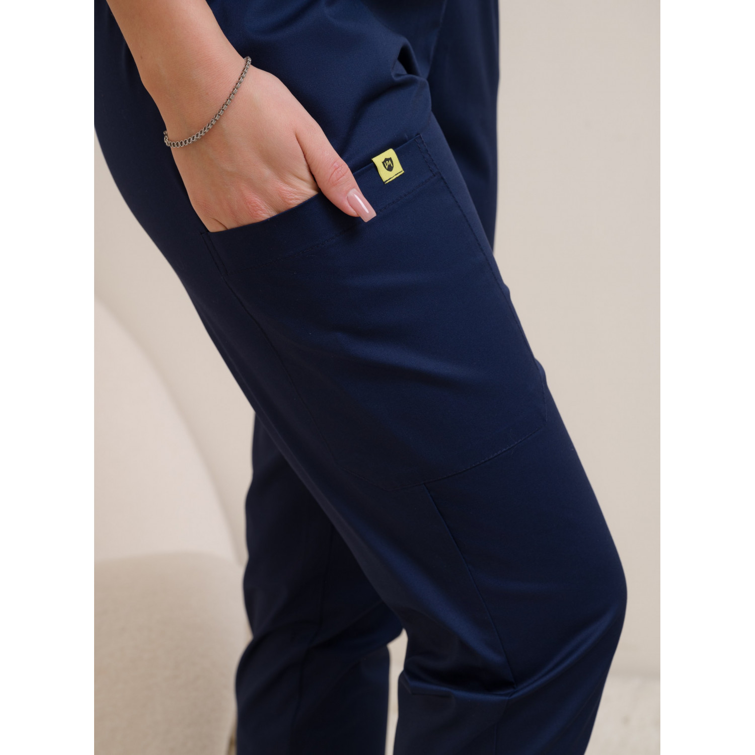 Брюки медицинские жен. М-319-63 ткань Элит-145/Стрейч