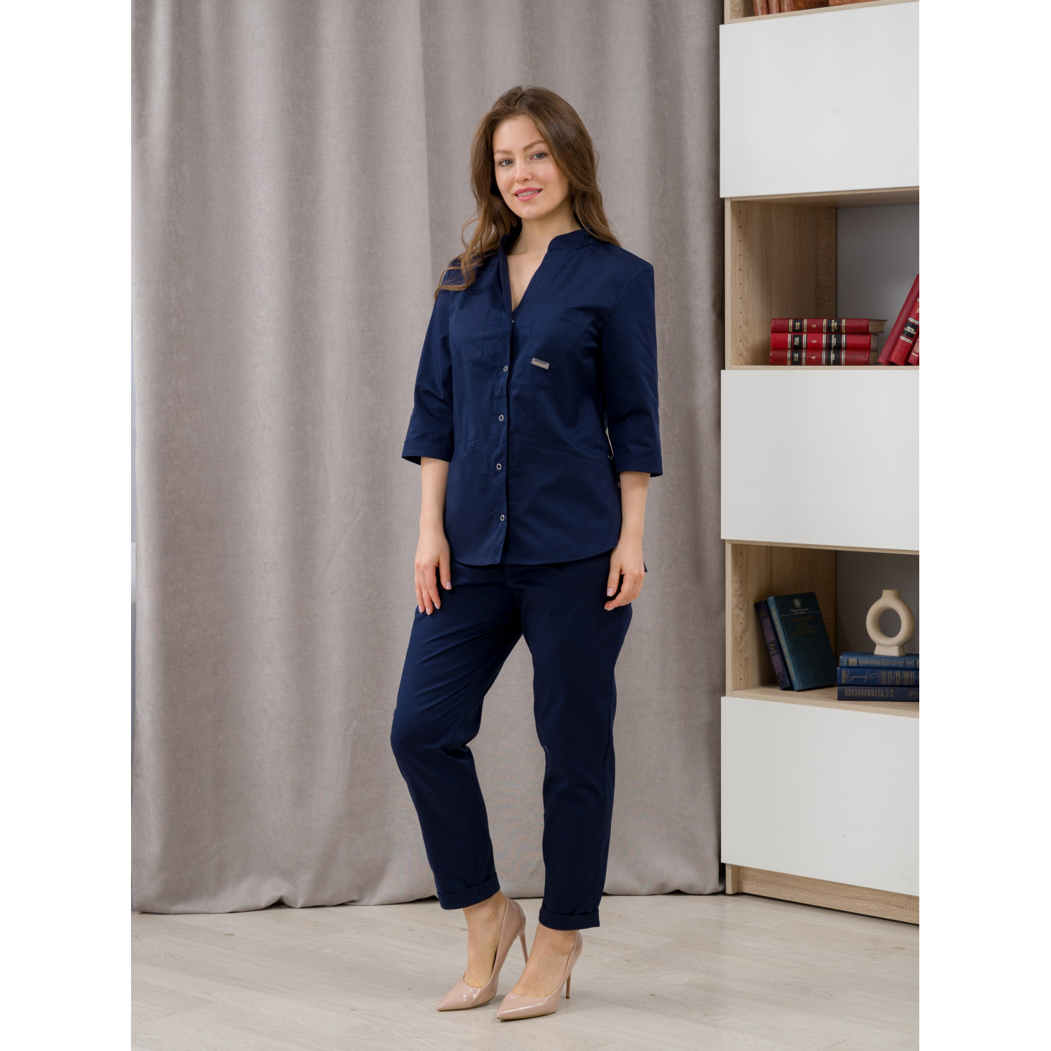 Костюм медицинский жен. М-135-63 ткань Элит-145/Стрейч