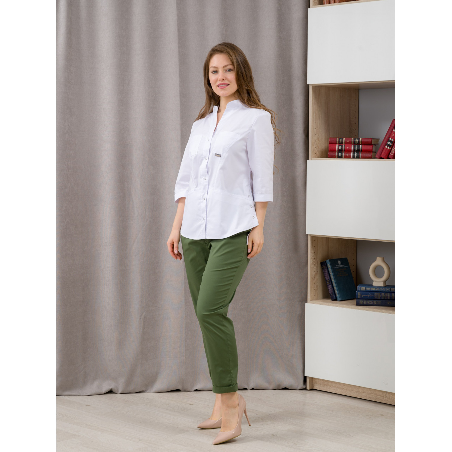 Костюм медицинский жен. М-135-0/0316 ткань Элит-145/Стрейч