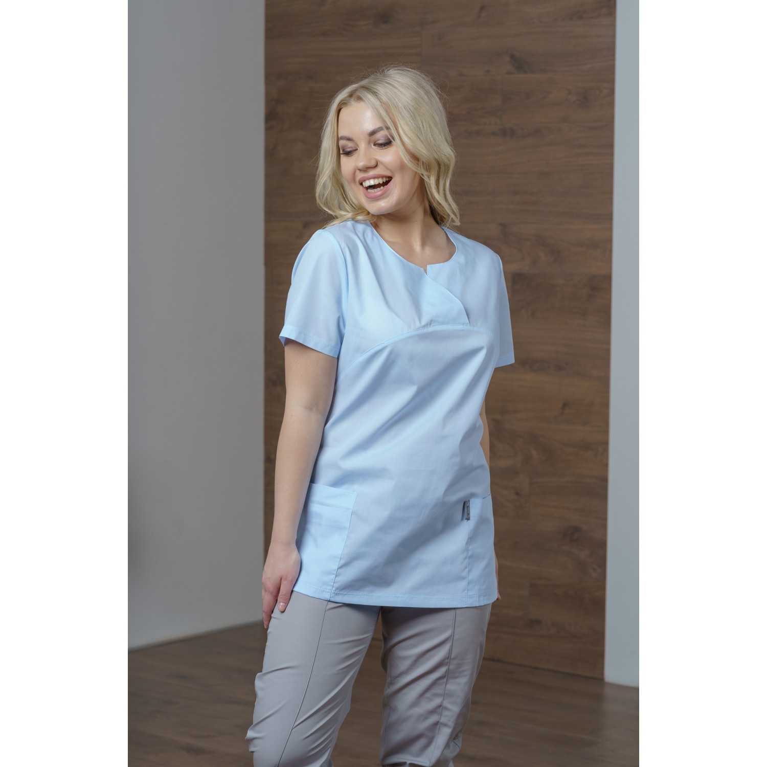 Костюм  жен. М-182-70/20 ткань Тиси