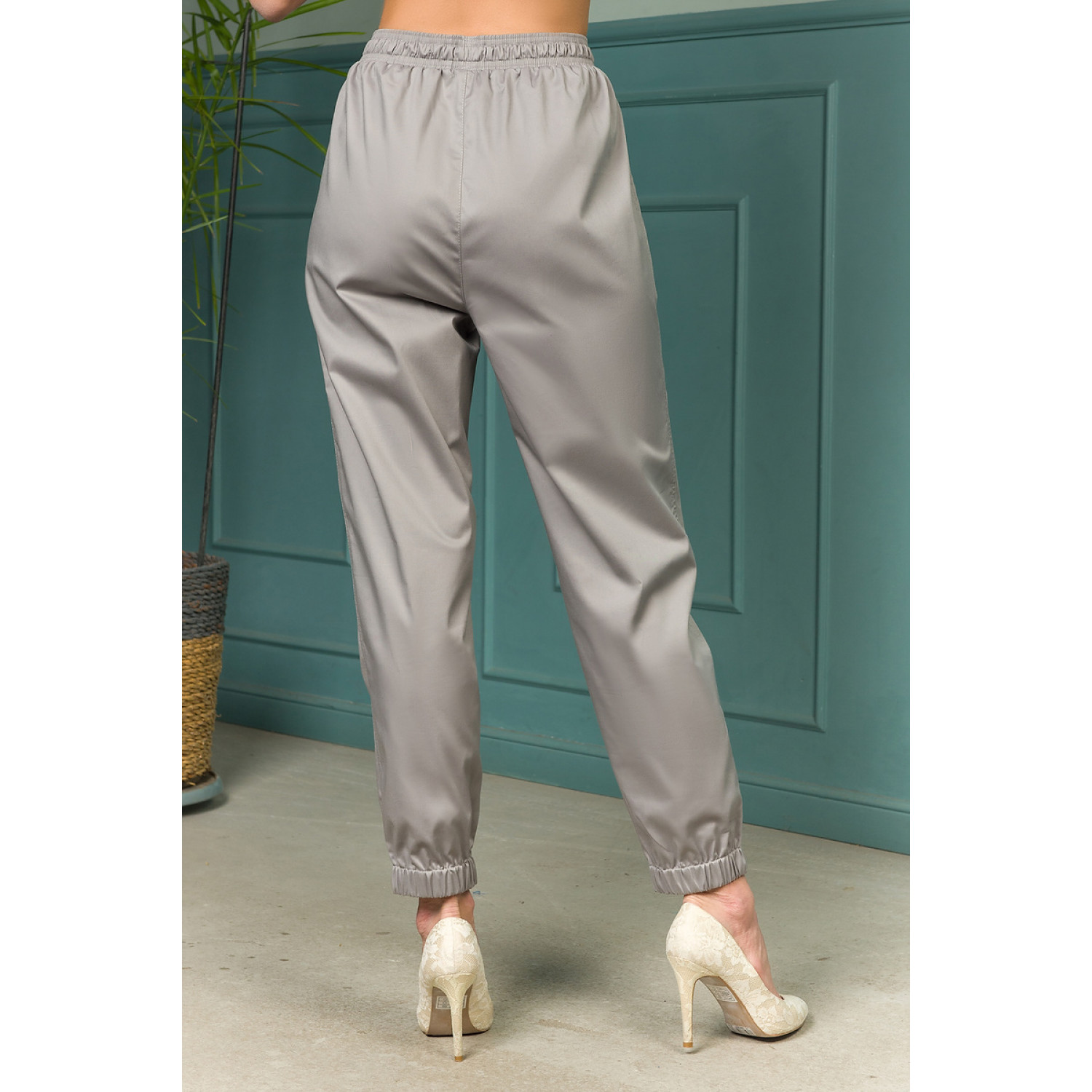 Брюки медицинские жен. М-310-20 ткань Элит-145/Стрейч