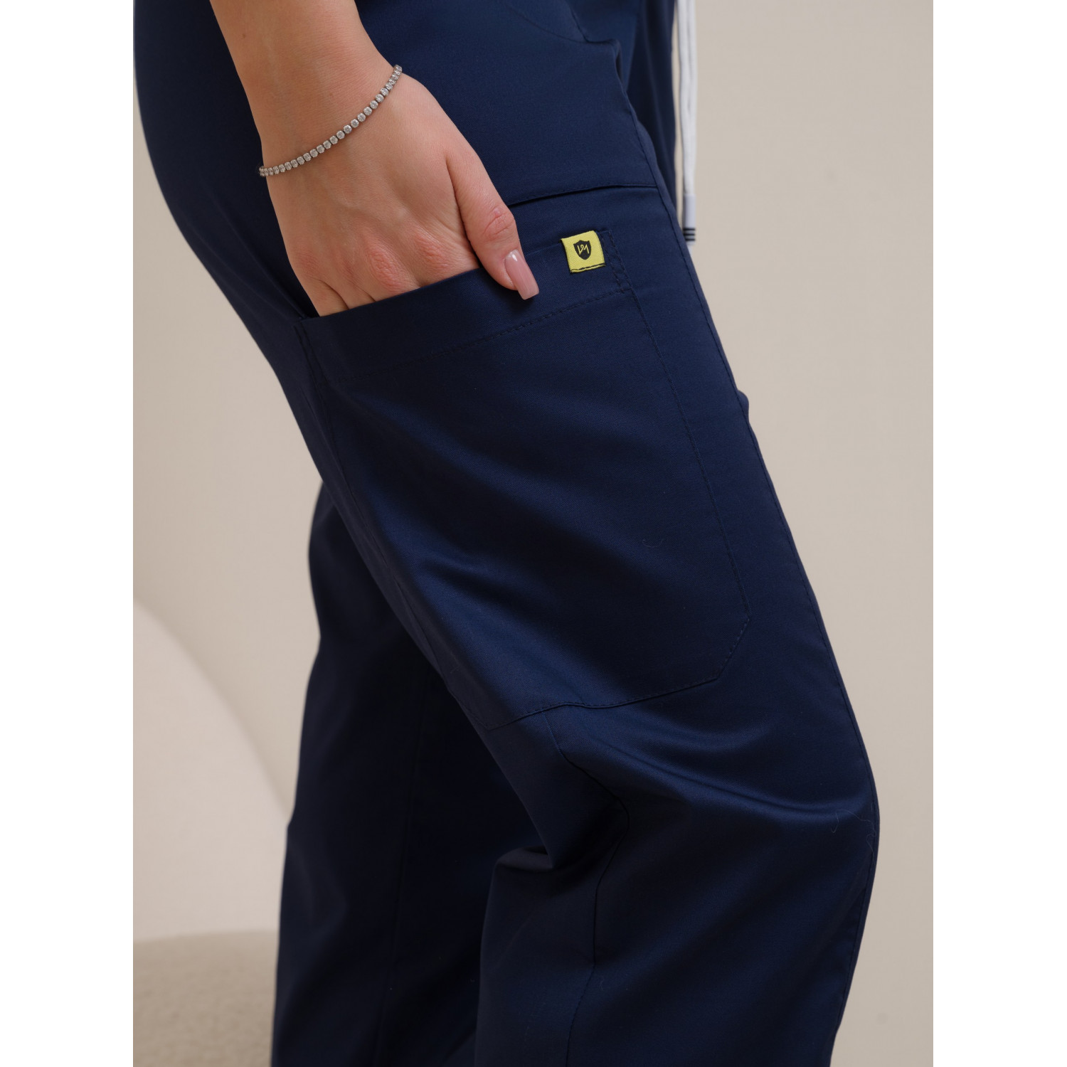 Брюки медицинские жен. М-318-63 ткань Элит-145/Стрейч