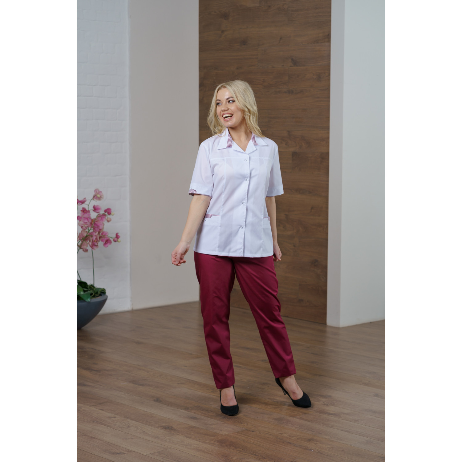 Костюм медицинский жен. М-140-0/14 ткань Тиси