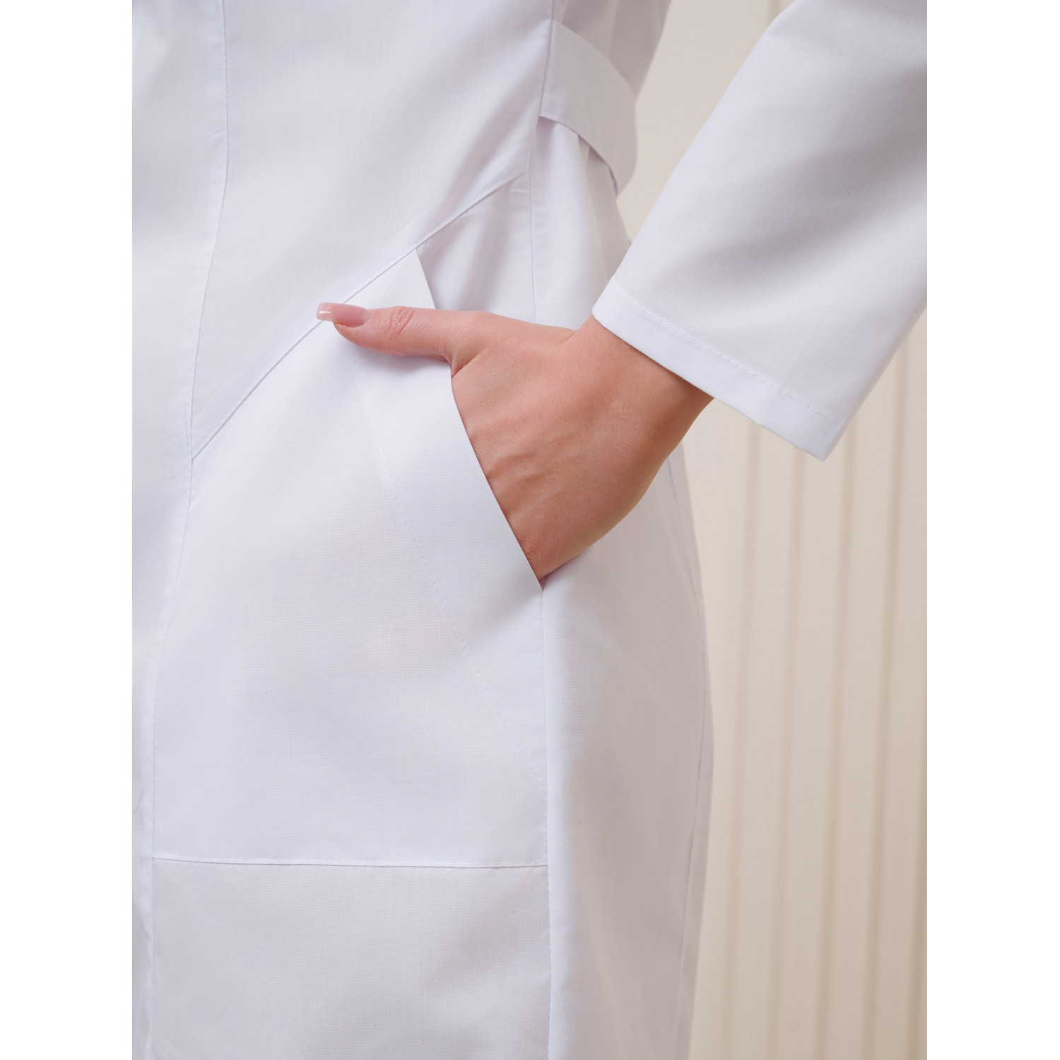 Халат медицинский жен. М-05-0 ткань Вискоза/Стрейч