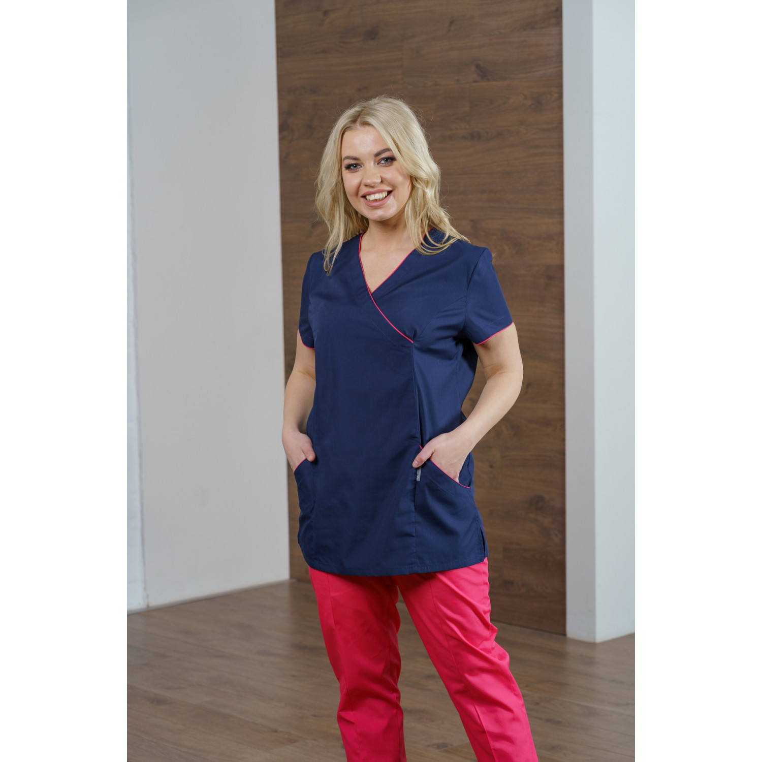 Костюм жен. М-185А - 63/83 ткань Тиси