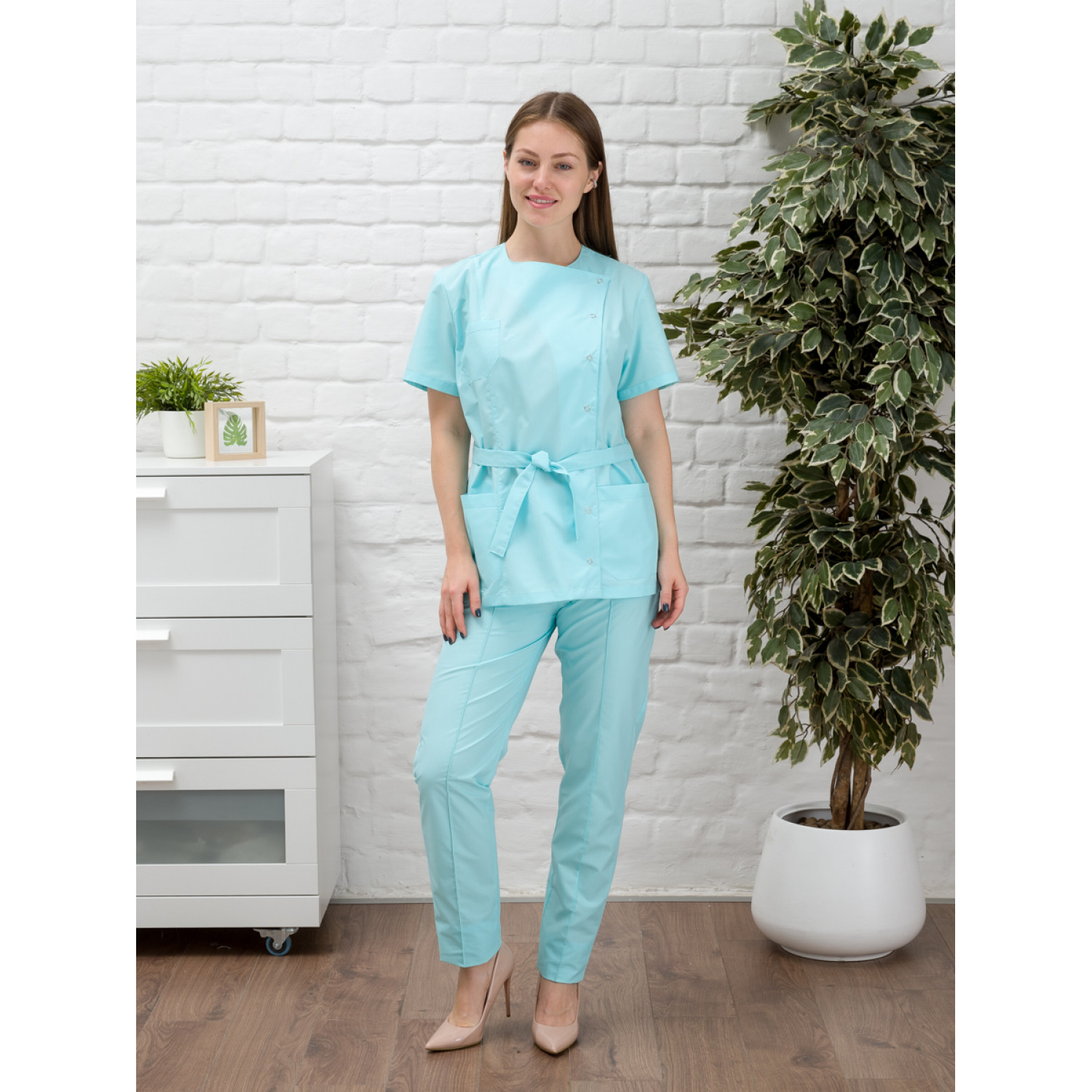 Костюм медицинский жен. М-132-2 ткань Тиси