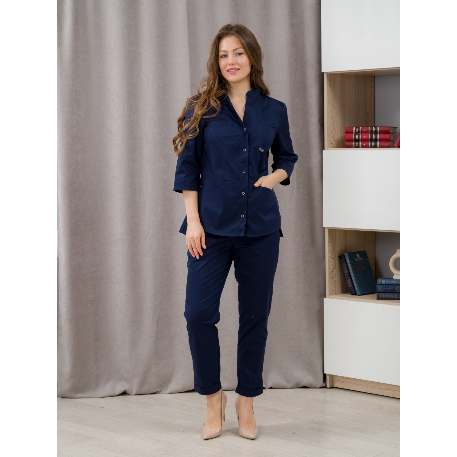 Костюм медицинский жен. М-135-63 ткань Элит-145/Стрейч