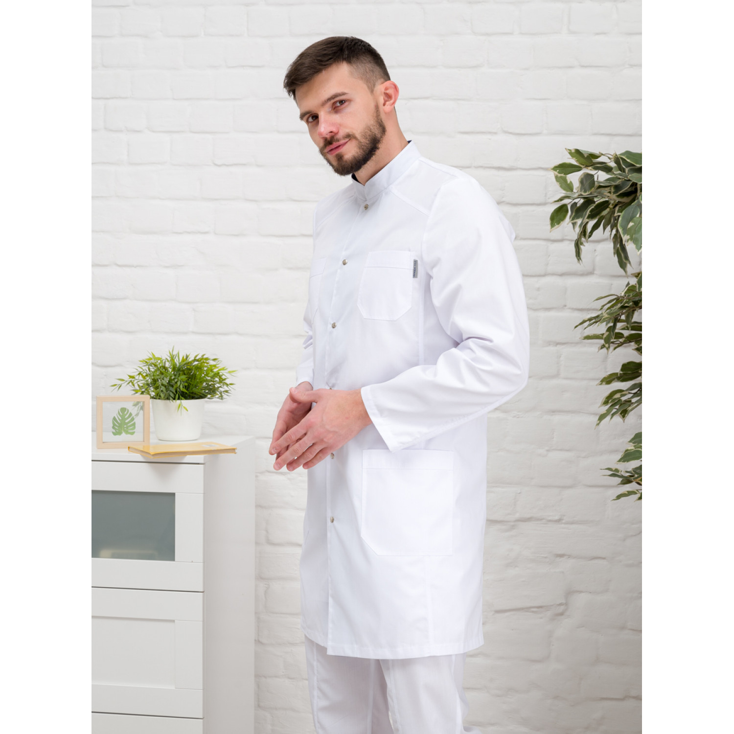 Халат медицинский муж. М-047 ткань Элит-145