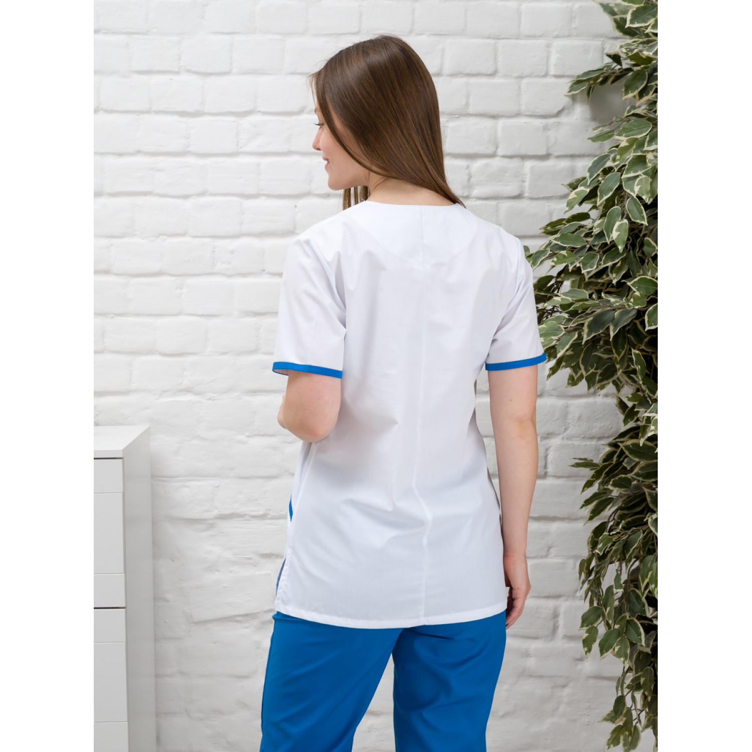 Костюм медицинский жен. М-180 ткань Тиси
