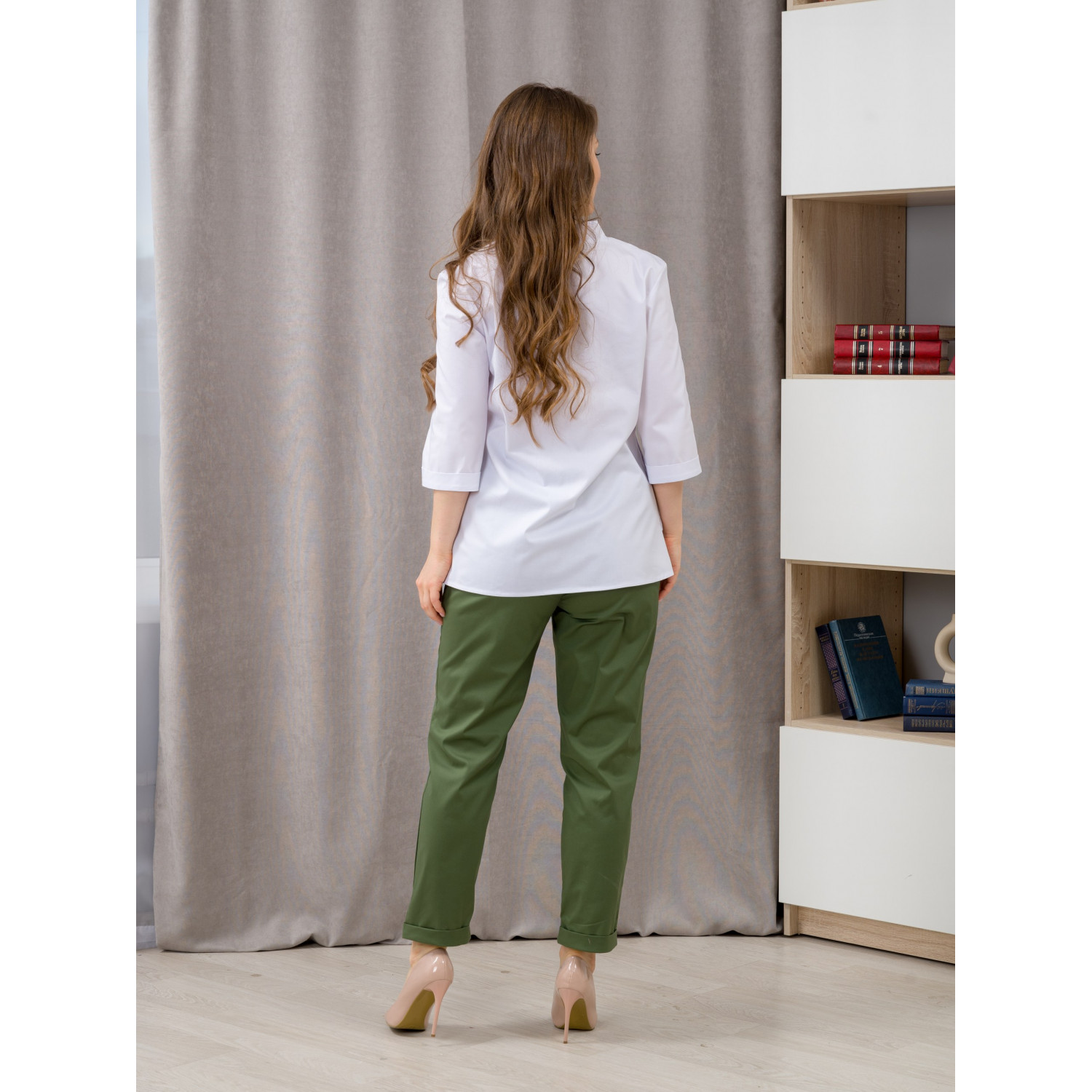 Костюм медицинский жен. М-135-0/0316 ткань Элит-145/Стрейч